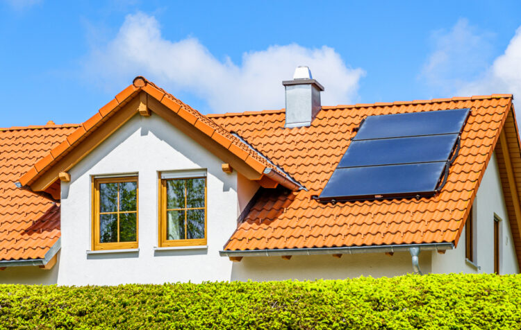 Altbau sanieren oder Neubau im Chiemgau – nachhaltige Entscheidung für Bauherren